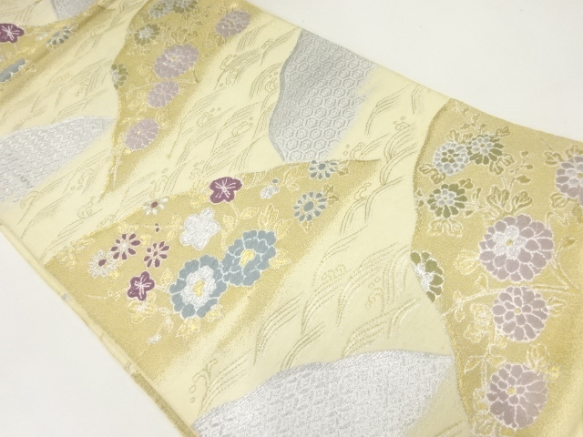 アンティーク　山並に牡丹・菊模様織出し袋帯（材料）